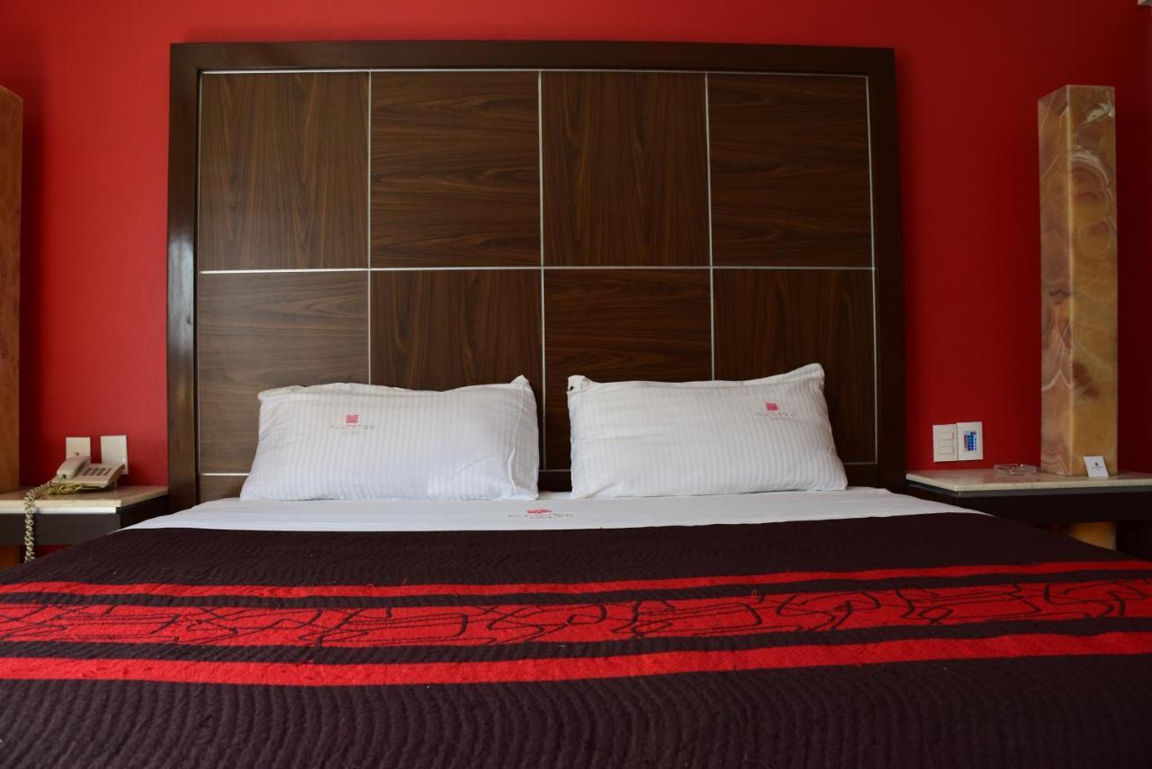 Plutarco Suites Meksyk Zewnętrze zdjęcie