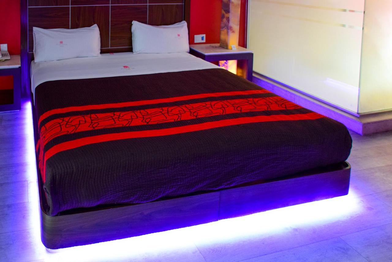 Plutarco Suites Meksyk Zewnętrze zdjęcie
